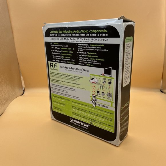 Universal Remote Control - MasterControl 8-Function Learning Remote - Picture 4 of 12